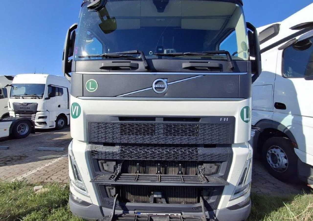 2022 Volvo FH 500 Globetrotter XL Varios - Tractor unit: picture 4 2022 Volvo FH 500 Globetrotter XL Varios - Tractor unit: picture 4
