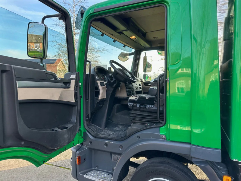 MAN TGL 12.220 / NL TRUCK / 12T / BOX+LIFT 2000kg+SIDE DOOR / AIRCO - Box truck: picture 5 MAN TGL 12.220 / NL TRUCK / 12T / BOX+LIFT 2000kg+SIDE DOOR / AIRCO - Box truck: picture 5