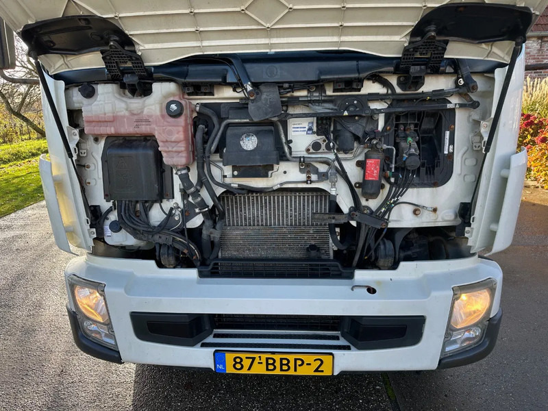 Volvo FL / THERMOKING TS 300 + HEATER FOR PLANTS / EURO5 / SIDE DOOR - Refrigerator truck: picture 4 Volvo FL / THERMOKING TS 300 + HEATER FOR PLANTS / EURO5 / SIDE DOOR - Refrigerator truck: picture 4