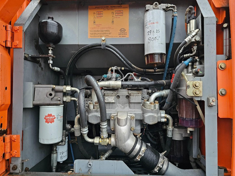 Excavator Hitachi ZX210LCN-3: picture 15