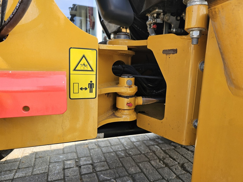 Wheel loader Sany SW085: picture 9