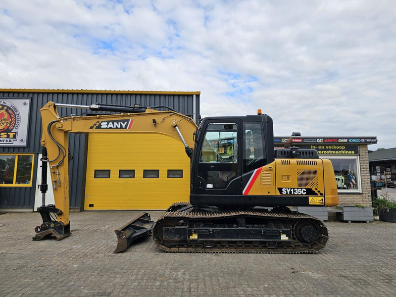 Sany SY135C - Crawler excavator: picture 1 Sany SY135C - Crawler excavator: picture 1