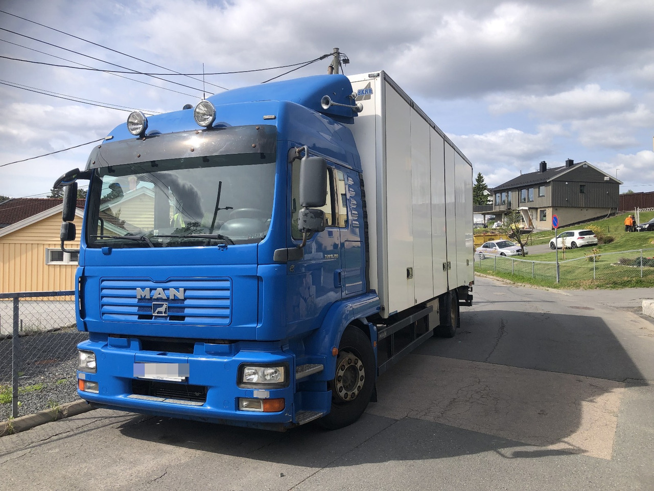 MAN TGM 18.240 - Box truck: picture 1 MAN TGM 18.240 - Box truck: picture 1