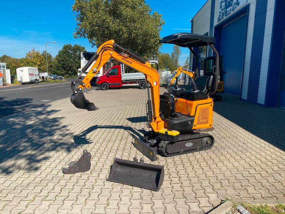 Minibagger BK1300JSR inkl. 3 Schaufeln *INKL.19% MWST*BERGER KRAUS*KUBOTA D902 11,8KW*JOYSTICK*SCHENKWARM*SOFORT!* - Mini excavator: picture 2 Minibagger BK1300JSR inkl. 3 Schaufeln *INKL.19% MWST*BERGER KRAUS*KUBOTA D902 11,8KW*JOYSTICK*SCHENKWARM*SOFORT!* - Mini excavator: picture 2