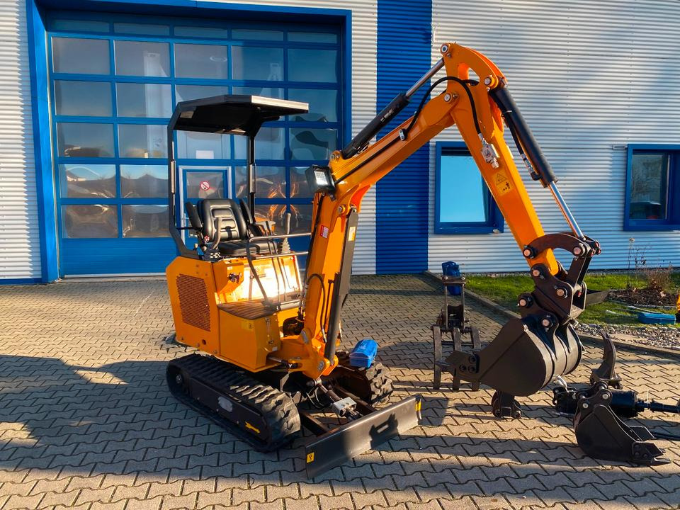 Minibagger BK1500JS + Zubehör *INKL.19% MWST*BERGER KRAUS*KUBOTA*JOYSTICK*ZUBEHÖRPAKET*SOFORT!* - Mini excavator: picture 4 Minibagger BK1500JS + Zubehör *INKL.19% MWST*BERGER KRAUS*KUBOTA*JOYSTICK*ZUBEHÖRPAKET*SOFORT!* - Mini excavator: picture 4