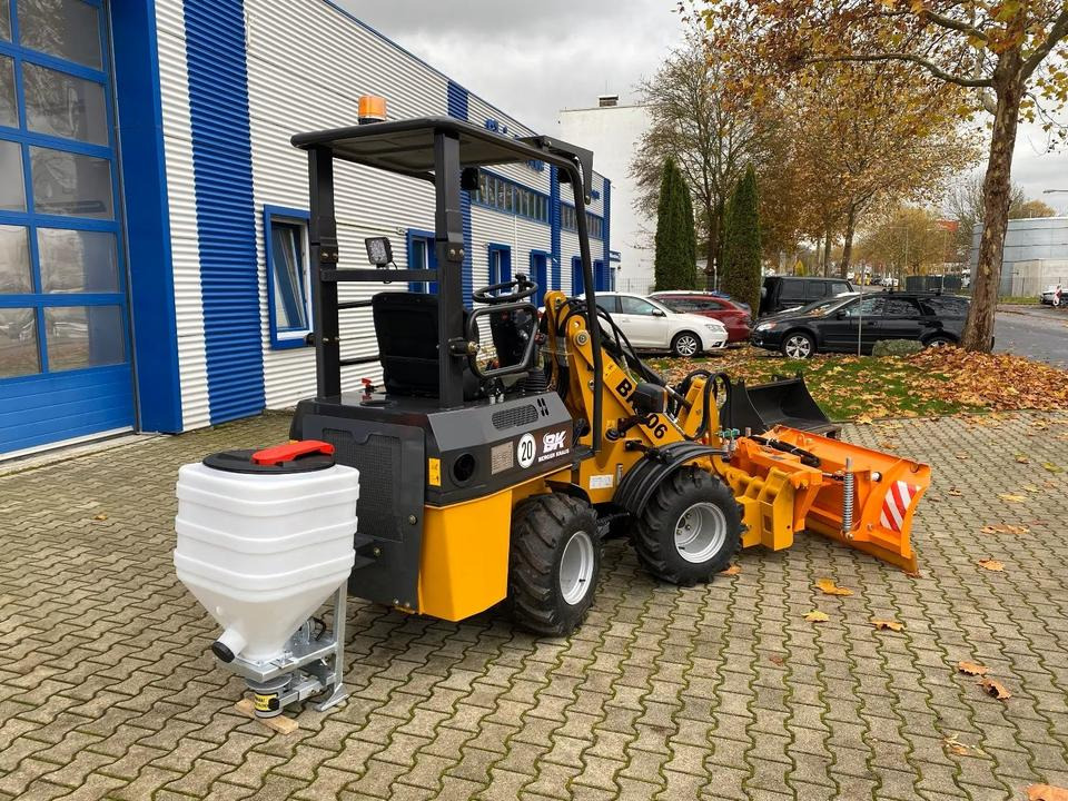 Radlader/Hoflader BK906 inkl. Winter-Komplettpaket *INKL.19% MWST.*BERGER KRAUS*PERKINS* EURO*SOFORT!* - Compact loader: picture 3 Radlader/Hoflader BK906 inkl. Winter-Komplettpaket *INKL.19% MWST.*BERGER KRAUS*PERKINS* EURO*SOFORT!* - Compact loader: picture 3