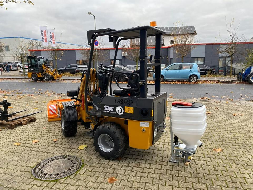 Radlader/Hoflader BK906 inkl. Winter-Komplettpaket *INKL.19% MWST.*BERGER KRAUS*PERKINS* EURO*SOFORT!* - Compact loader: picture 4 Radlader/Hoflader BK906 inkl. Winter-Komplettpaket *INKL.19% MWST.*BERGER KRAUS*PERKINS* EURO*SOFORT!* - Compact loader: picture 4