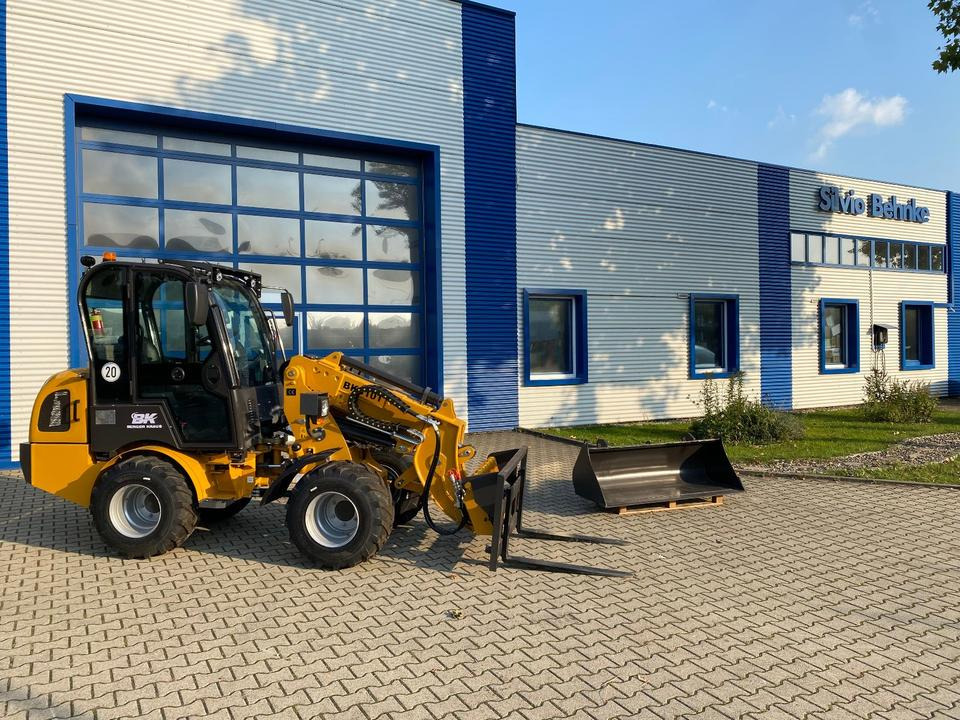 Teleskoplader/Radlader BK810T inkl. Gabel/Schaufelpaket *INKL.19% MWST*BERGER KRAUS*KUBOTA*EURO*CE* - Compact loader: picture 3 Teleskoplader/Radlader BK810T inkl. Gabel/Schaufelpaket *INKL.19% MWST*BERGER KRAUS*KUBOTA*EURO*CE* - Compact loader: picture 3