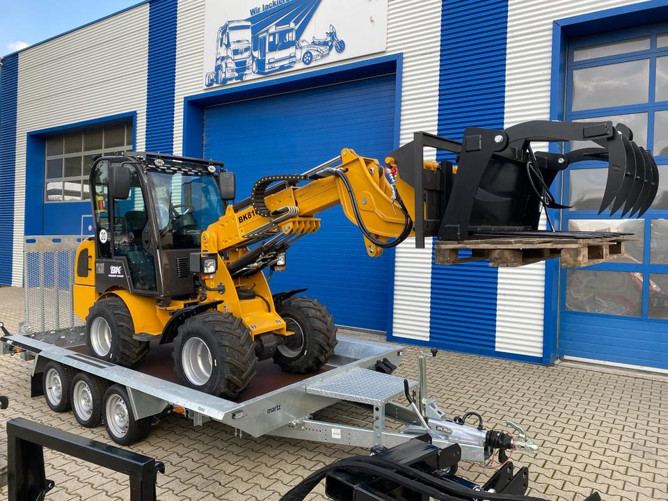 Teleskoplader/Radlader BK810T inkl. Tieflader und großem Zubehör *INKL.19% MWST*BERGER KRAUS*KUBOTA*EURO*CE* - Compact loader: picture 3 Teleskoplader/Radlader BK810T inkl. Tieflader und großem Zubehör *INKL.19% MWST*BERGER KRAUS*KUBOTA*EURO*CE* - Compact loader: picture 3