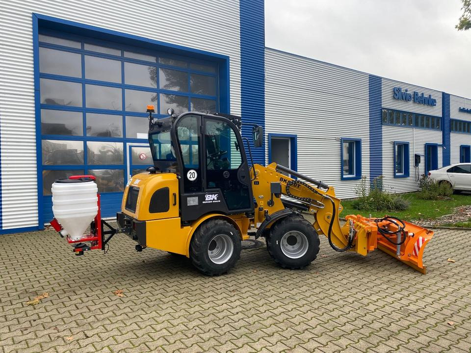 Teleskoplader/Radlader BK810T inkl. Winter-Komplettpaket *INKL.19% MWST*BERGER KRAUS*KUBOTA*EURO*CE* - Compact loader: picture 2 Teleskoplader/Radlader BK810T inkl. Winter-Komplettpaket *INKL.19% MWST*BERGER KRAUS*KUBOTA*EURO*CE* - Compact loader: picture 2