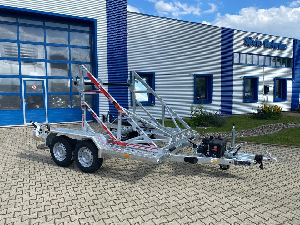 Vermietung / Kabelanhänger 3500KG E-Winde / Nutzlast 2749KG / Kabeltrommel-Anhänger / Glasfaser/ 3 Tage - Cable drum trailer: picture 1 Vermietung / Kabelanhänger 3500KG E-Winde / Nutzlast 2749KG / Kabeltrommel-Anhänger / Glasfaser/ 3 Tage - Cable drum trailer: picture 1