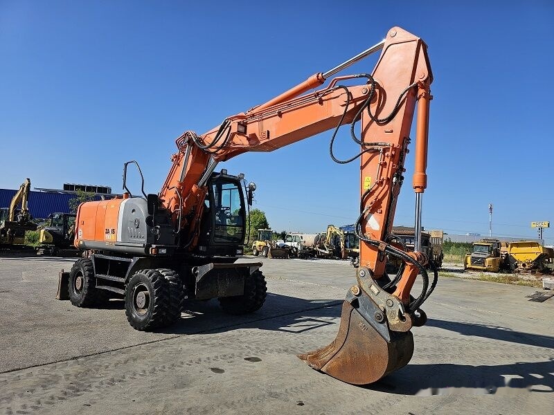 Hitachi ZX190W-3 - Wheel excavator: picture 5 Hitachi ZX190W-3 - Wheel excavator: picture 5