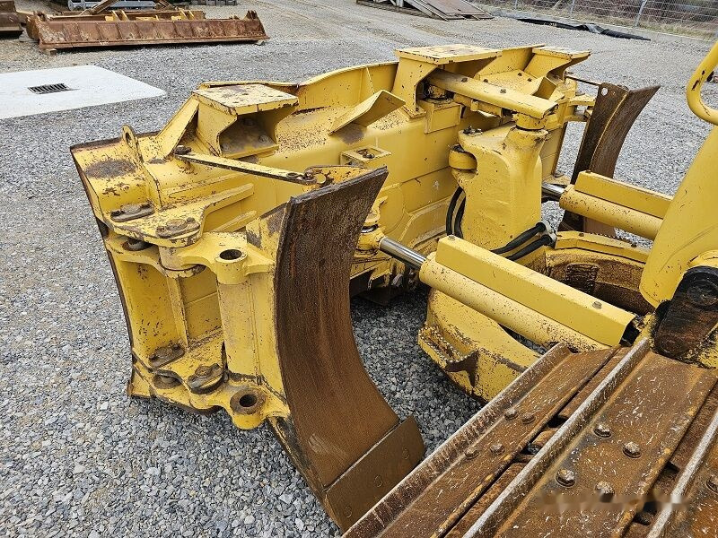 Bulldozer Komatsu D61 PX-23: picture 19
