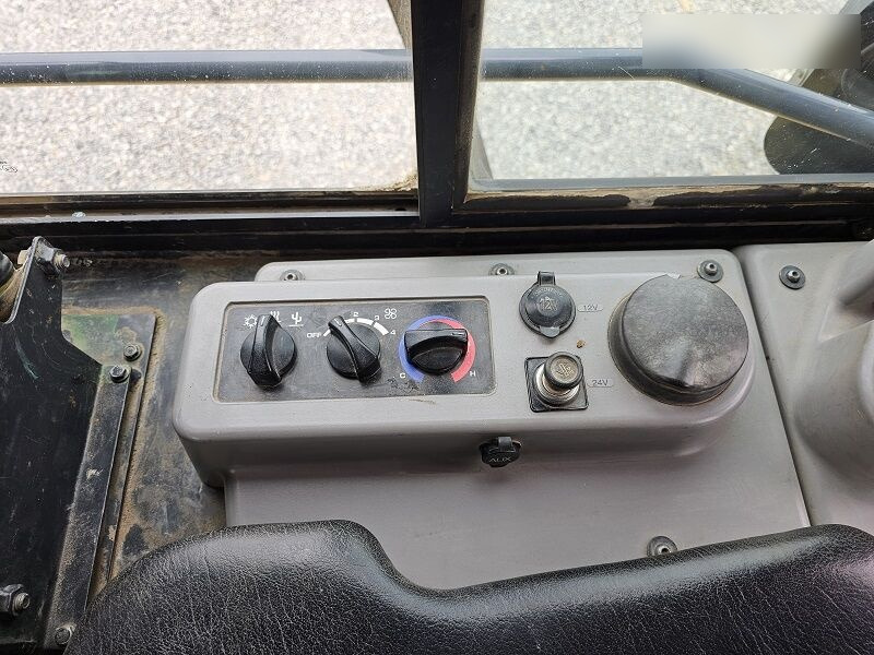 Bulldozer Komatsu D61 PX-23: picture 10