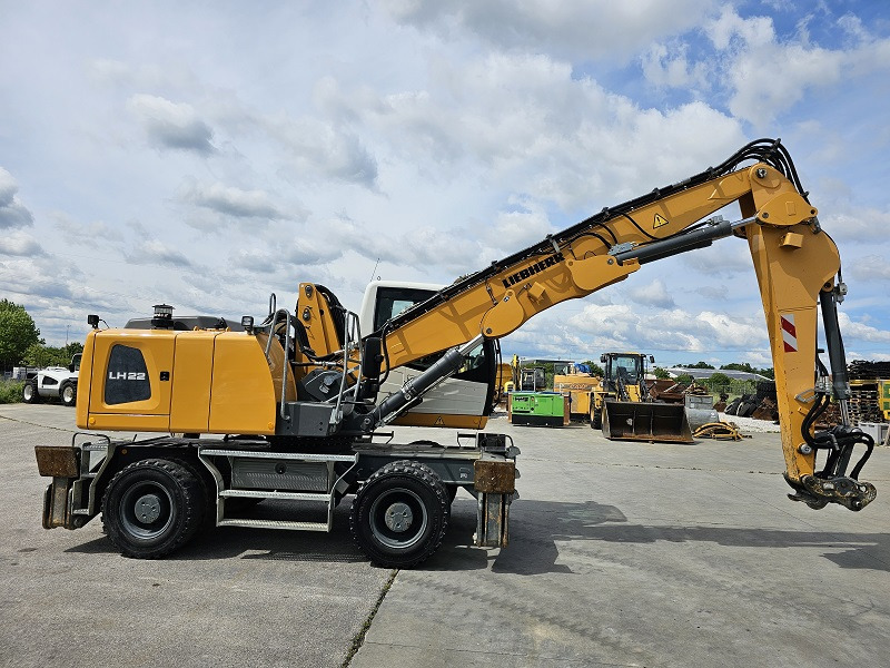 LIEBHERR LH22M - Waste/ Industry handler: picture 5 LIEBHERR LH22M - Waste/ Industry handler: picture 5