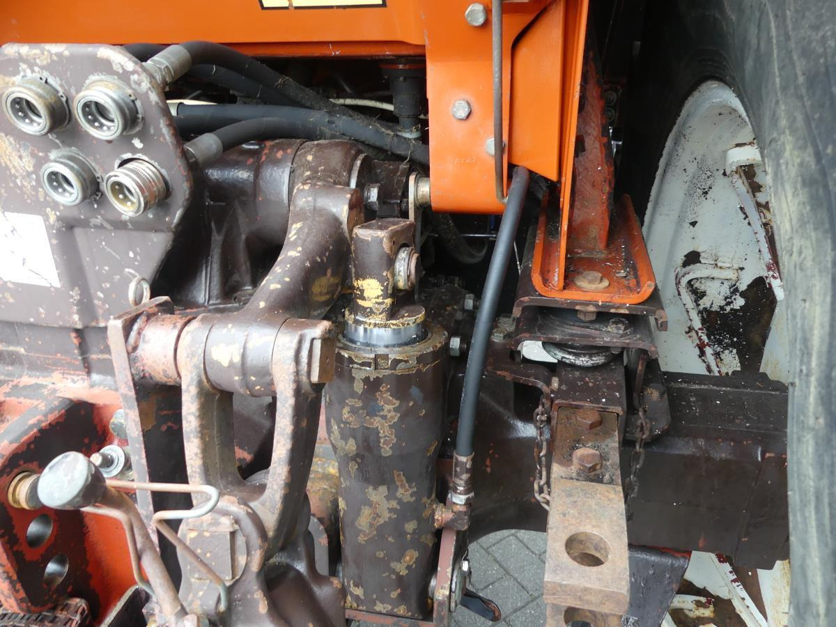 Farm tractor Fiat 160-90 DT: picture 18
