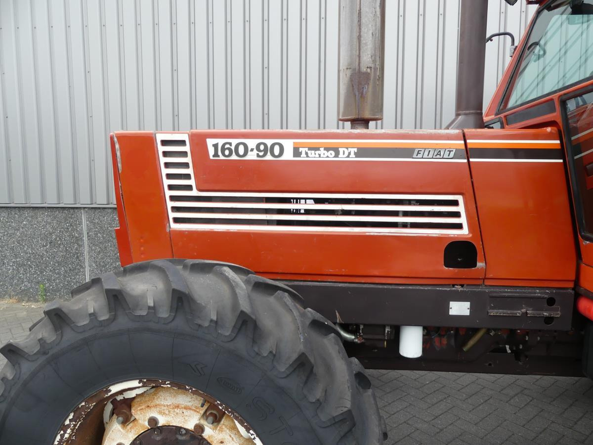 Farm tractor Fiat 160-90 DT: picture 30