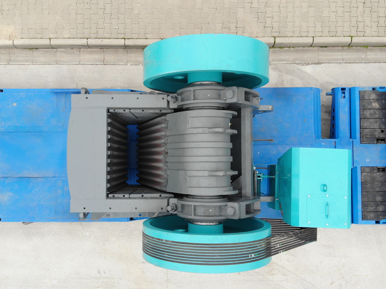 Constmach 420-850 Tph Jaw Crusher Best Price leasing Constmach 420-850 Tph Jaw Crusher Best Price: picture 6