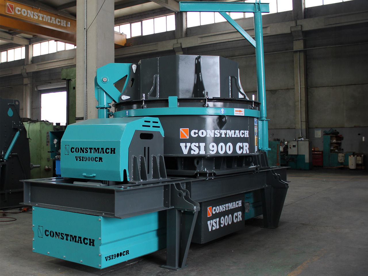 Constmach Vertical Shaft Impact Crusher with a Capacity of 65 to 400 T/H - Impact crusher: picture 2 Constmach Vertical Shaft Impact Crusher with a Capacity of 65 to 400 T/H - Impact crusher: picture 2