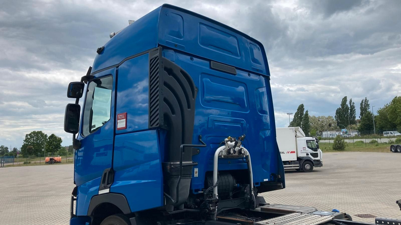 Renault T460 Retarder*ADR*Standklima*PTO*Xenon*Navi - Tractor unit: picture 4 Renault T460 Retarder*ADR*Standklima*PTO*Xenon*Navi - Tractor unit: picture 4