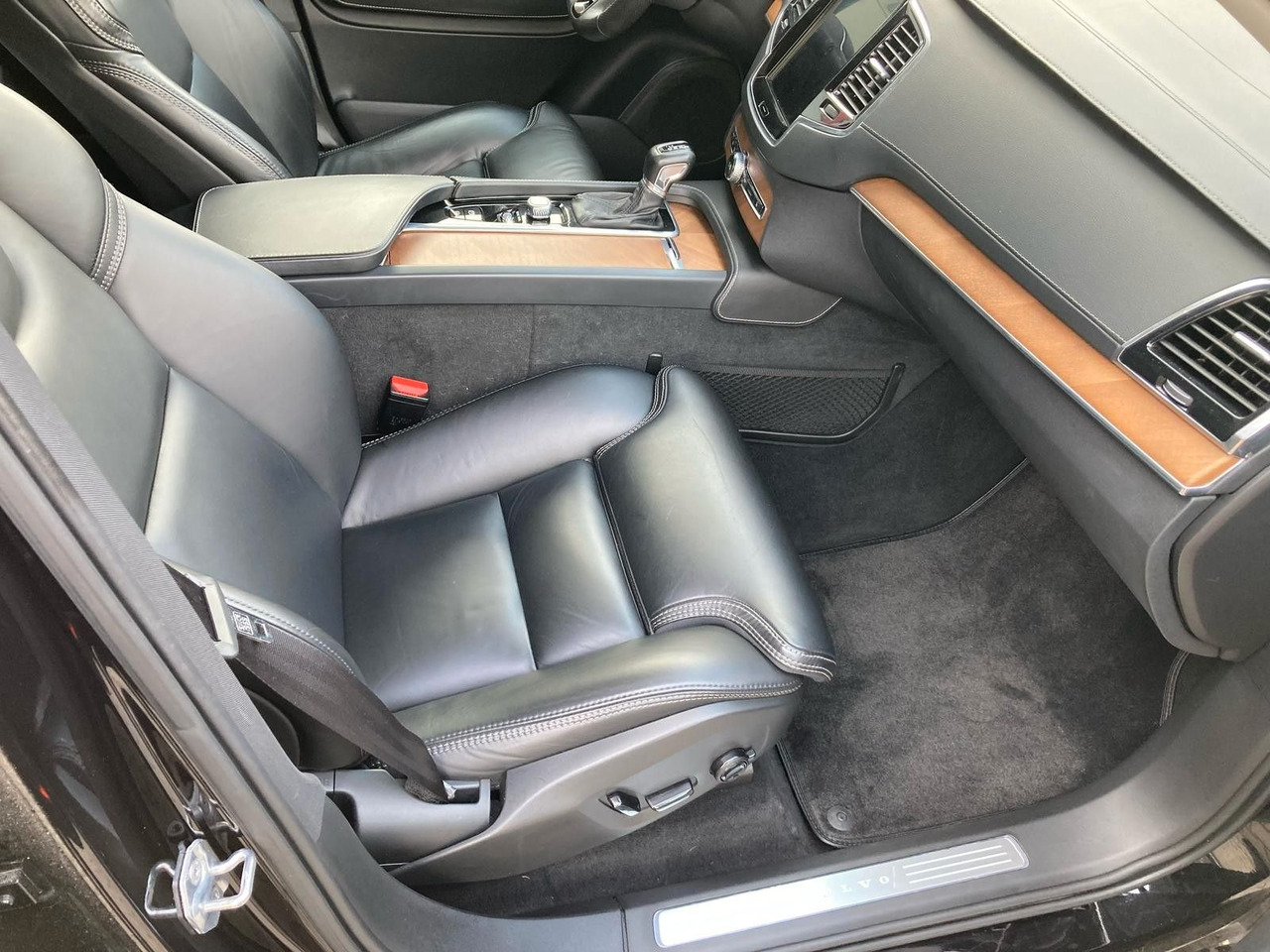 Volvo XC 90 D5 Inscription AWD - SUV: picture 5 Volvo XC 90 D5 Inscription AWD - SUV: picture 5
