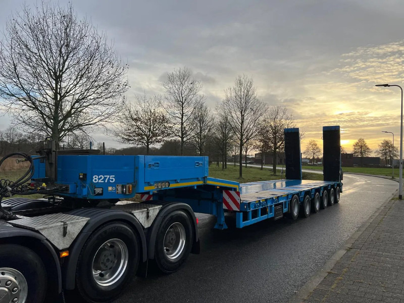 Goldhofer STZ L6 65/80A with loading ramps - Low loader semi-trailer: picture 2 Goldhofer STZ L6 65/80A with loading ramps - Low loader semi-trailer: picture 2