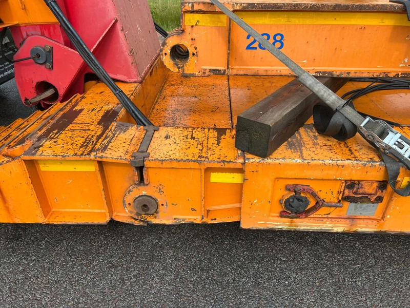 Goldhofer STZ VKL3 34/80 A Low Loader leasing Goldhofer STZ VKL3 34/80 A Low Loader: picture 8 Goldhofer STZ VKL3 34/80 A Low Loader leasing Goldhofer STZ VKL3 34/80 A Low Loader: picture 8