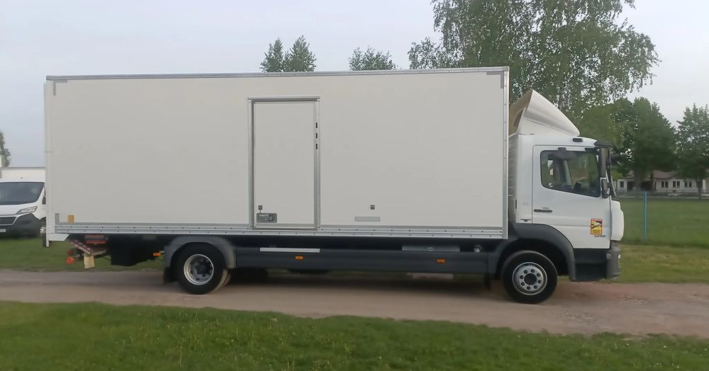 Mercedes-Benz Atego 1218 - Box truck: picture 5 Mercedes-Benz Atego 1218 - Box truck: picture 5