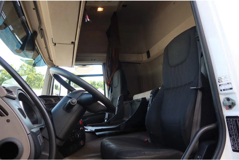 DAF CF 410 Bak+Klep Dhollandia 2.000 kg Slaapcabine - Box truck: picture 5 DAF CF 410 Bak+Klep Dhollandia 2.000 kg Slaapcabine - Box truck: picture 5