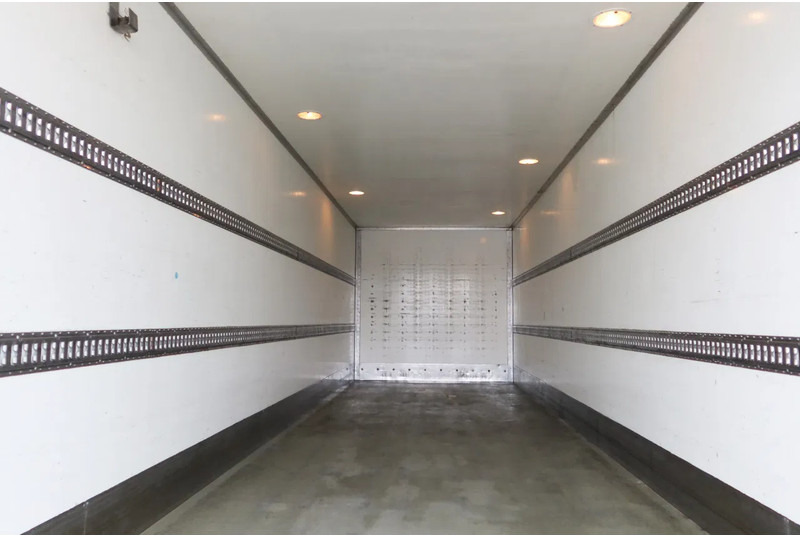 H.T.F. City trailer Gesioleerd - Closed box semi-trailer: picture 4 H.T.F. City trailer Gesioleerd - Closed box semi-trailer: picture 4