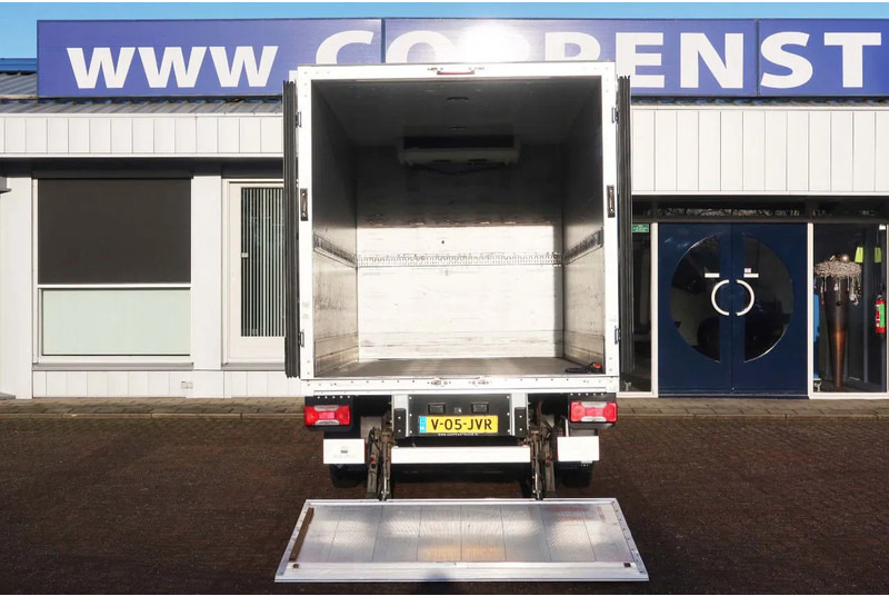 Iveco Daily 35C16 Carrier Xarios 350 Koel+Vries+verwarmen + stekker 220 volt, Dhollandia 750 kg klep - Refrigerated delivery van: picture 3 Iveco Daily 35C16 Carrier Xarios 350 Koel+Vries+verwarmen + stekker 220 volt, Dhollandia 750 kg klep - Refrigerated delivery van: picture 3