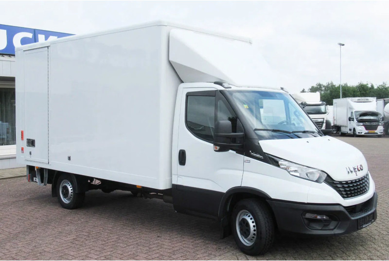 Iveco Daily 35S14 Bakwagen +Laadklep DHollandia 750 kg - Closed box van: picture 2 Iveco Daily 35S14 Bakwagen +Laadklep DHollandia 750 kg - Closed box van: picture 2