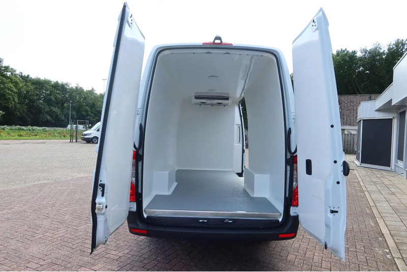 Mercedes-Benz Sprinter 317 CDI Koelwagen L3/H2 NIEUW - Refrigerated delivery van: picture 3 Mercedes-Benz Sprinter 317 CDI Koelwagen L3/H2 NIEUW - Refrigerated delivery van: picture 3