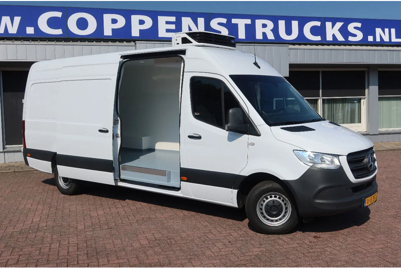 Mercedes-Benz Sprinter 317 Koel/Vries/Verwarmen met nachtaansluiting 220 volt. AUTOMAAT! - Refrigerated delivery van: picture 2 Mercedes-Benz Sprinter 317 Koel/Vries/Verwarmen met nachtaansluiting 220 volt. AUTOMAAT! - Refrigerated delivery van: picture 2