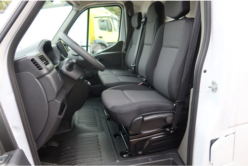 Renault Master 135 PK L3/H2 Navi Camera Airco Cruise Parkeersensoren Nieuw 12m3 Airco Cruise control - Panel van: picture 5 Renault Master 135 PK L3/H2 Navi Camera Airco Cruise Parkeersensoren Nieuw 12m3 Airco Cruise control - Panel van: picture 5