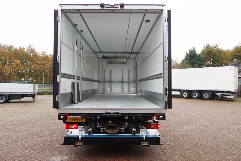 Volvo FE Volvo FE 280 4x2 Carrier Supra 1250 Koel/Vries+ BAR klep 2000 kg 2 Stuks in Voorraad - Refrigerator truck: picture 4 Volvo FE Volvo FE 280 4x2 Carrier Supra 1250 Koel/Vries+ BAR klep 2000 kg 2 Stuks in Voorraad - Refrigerator truck: picture 4