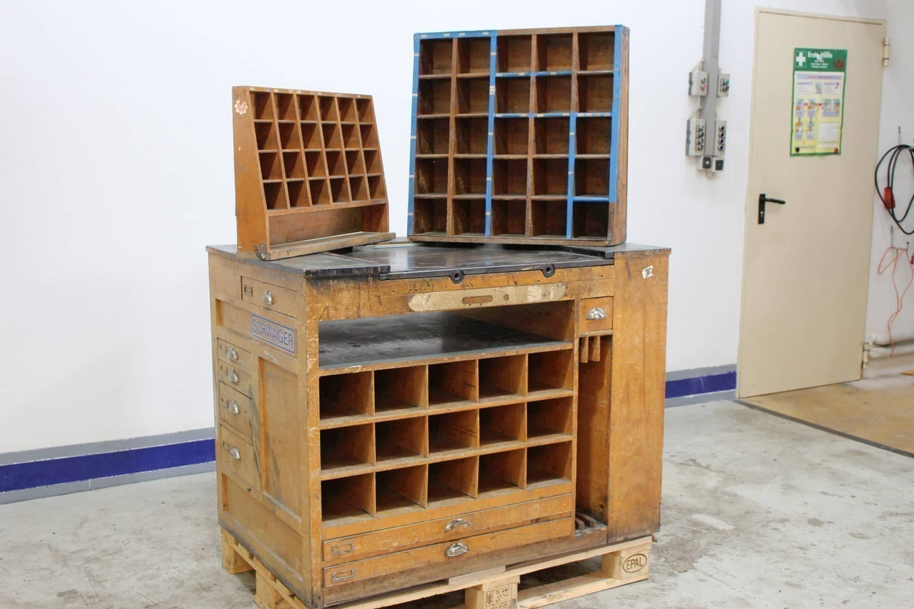 Bayer Letters Cabinet - Printing machinery: picture 2 Bayer Letters Cabinet - Printing machinery: picture 2
