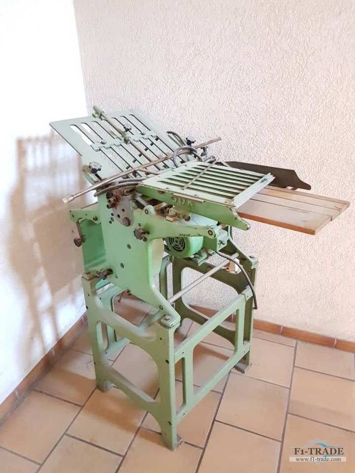 Guk F35 - Folding machine: picture 1 Guk F35 - Folding machine: picture 1