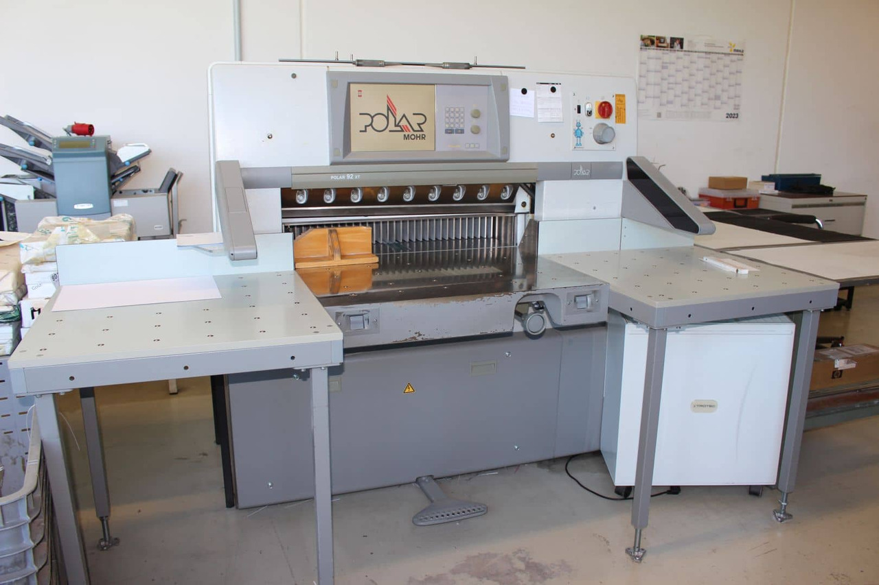 Polar 92 XT - Paper cutting machine: picture 2 Polar 92 XT - Paper cutting machine: picture 2