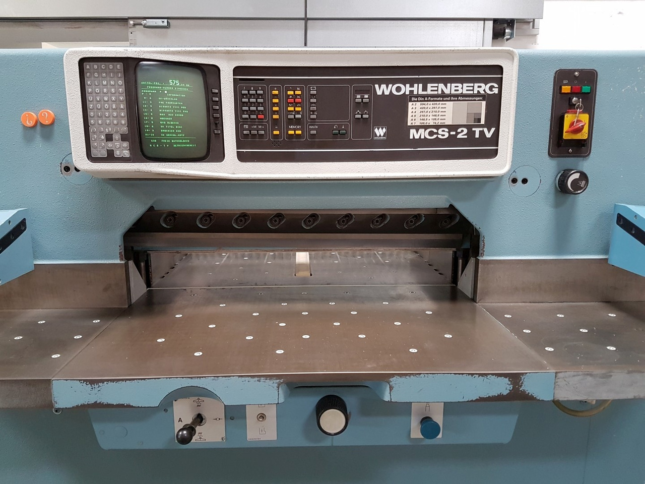 Wohlenberg 92 MCS2-TV - Paper cutting machine: picture 2 Wohlenberg 92 MCS2-TV - Paper cutting machine: picture 2