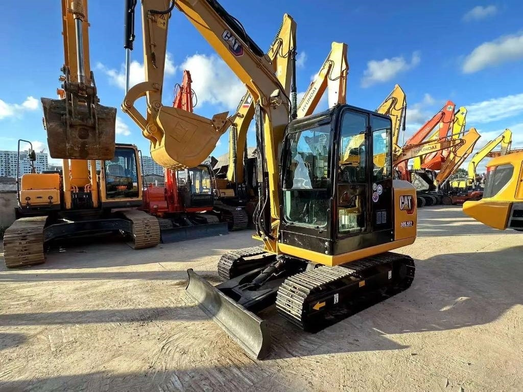 CAT 305.5E2 - Mini excavator: picture 3 CAT 305.5E2 - Mini excavator: picture 3