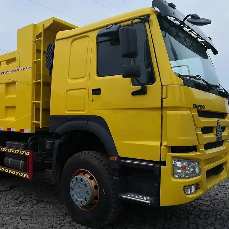 Tipper Howo 371 6x4: picture 11