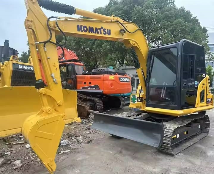 Komatsu PC70-8 - Mini excavator: picture 2 Komatsu PC70-8 - Mini excavator: picture 2