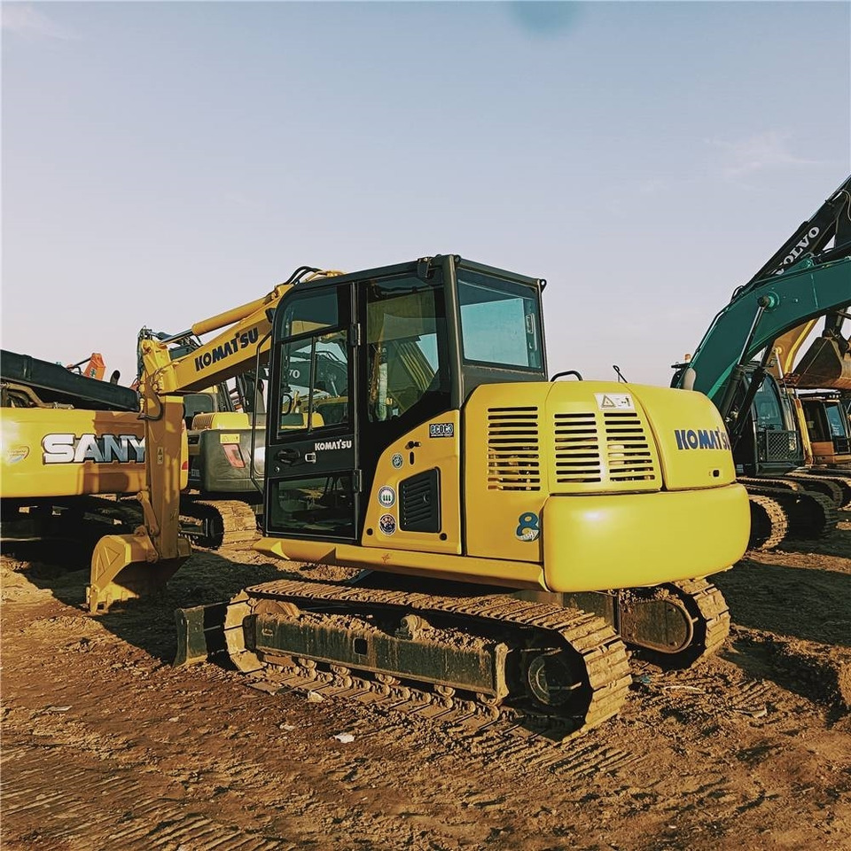 Komatsu PC70-8 - Mini excavator: picture 2 Komatsu PC70-8 - Mini excavator: picture 2
