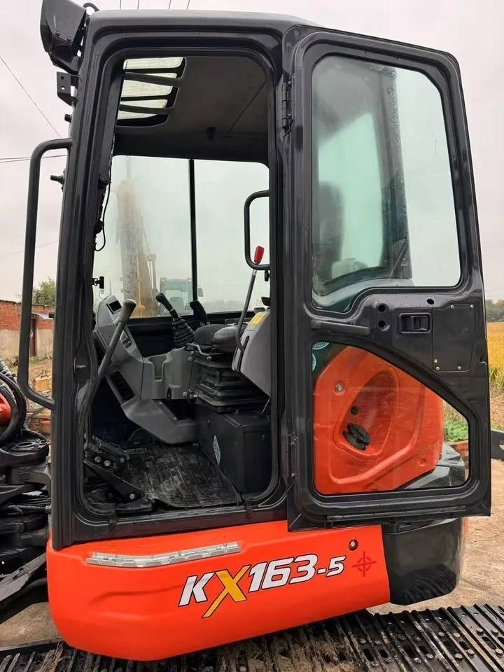 Kubota KX163-5 - Mini excavator: picture 5 Kubota KX163-5 - Mini excavator: picture 5