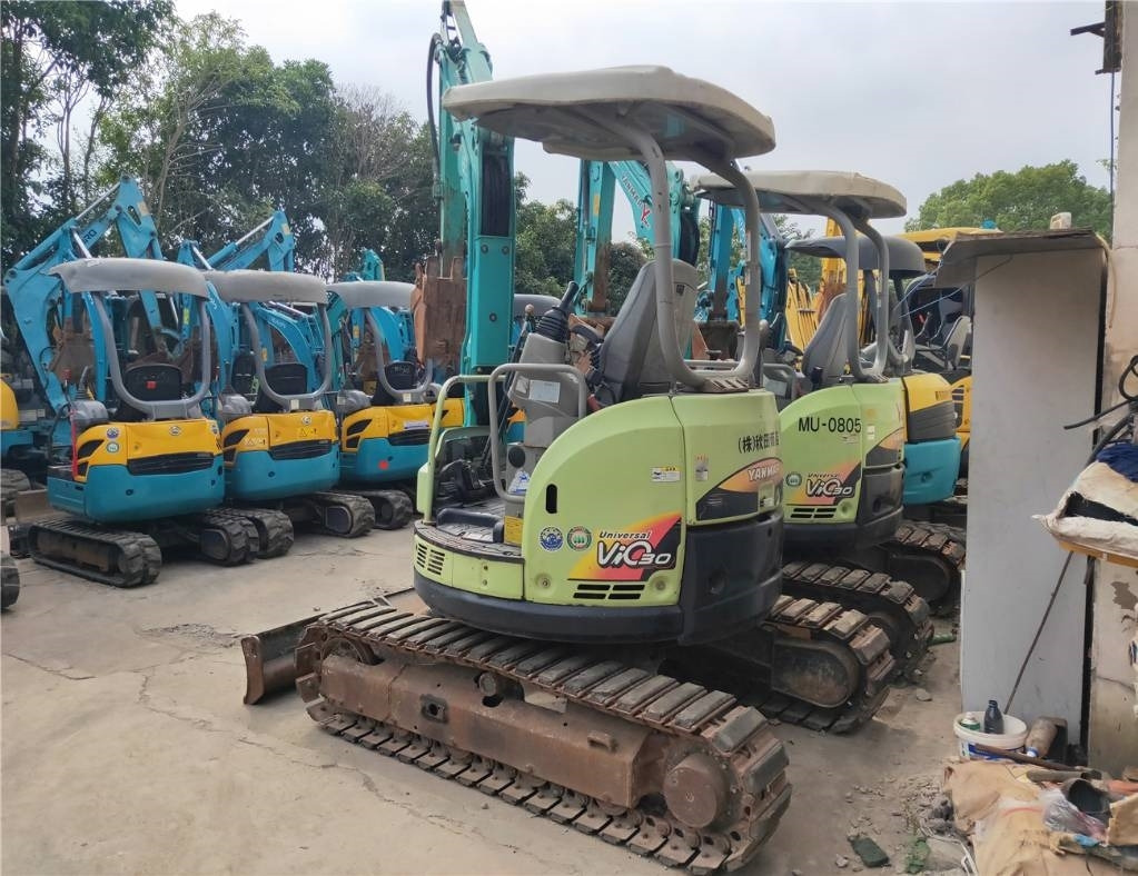 Yanmar Vio 30 - Mini excavator: picture 3 Yanmar Vio 30 - Mini excavator: picture 3