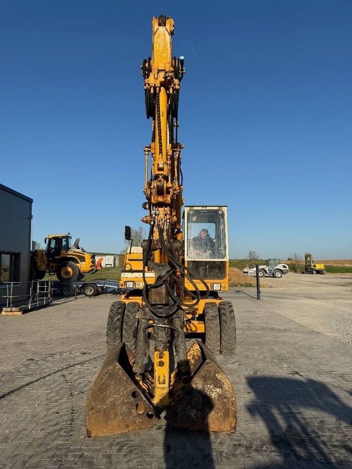 Wheel excavator Liebherr A 900 C: picture 7