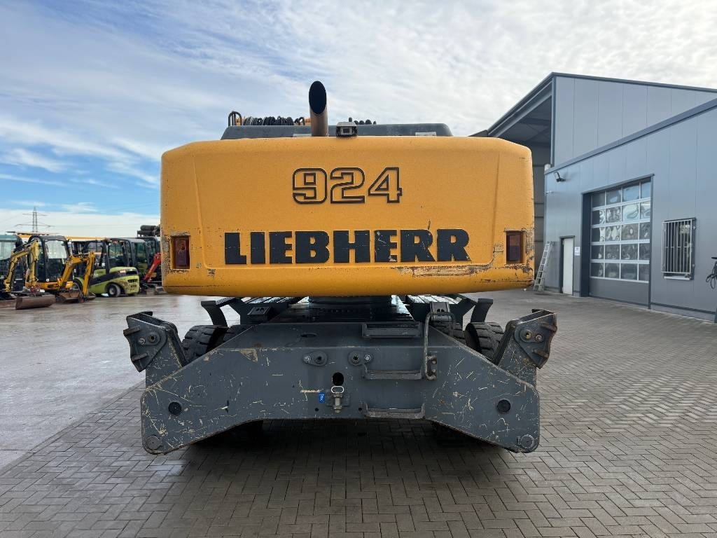 Liebherr A 924 C Litronic - Waste/ Industry handler: picture 4 Liebherr A 924 C Litronic - Waste/ Industry handler: picture 4