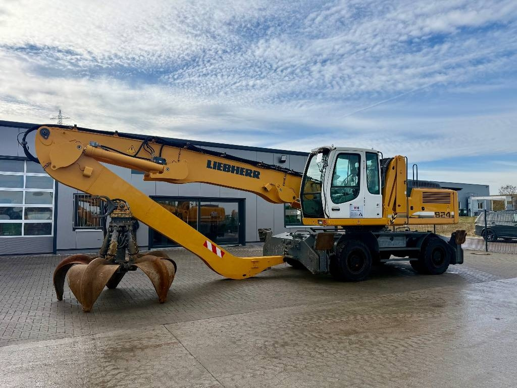 Liebherr A 924 C Litronic - Waste/ Industry handler: picture 1 Liebherr A 924 C Litronic - Waste/ Industry handler: picture 1