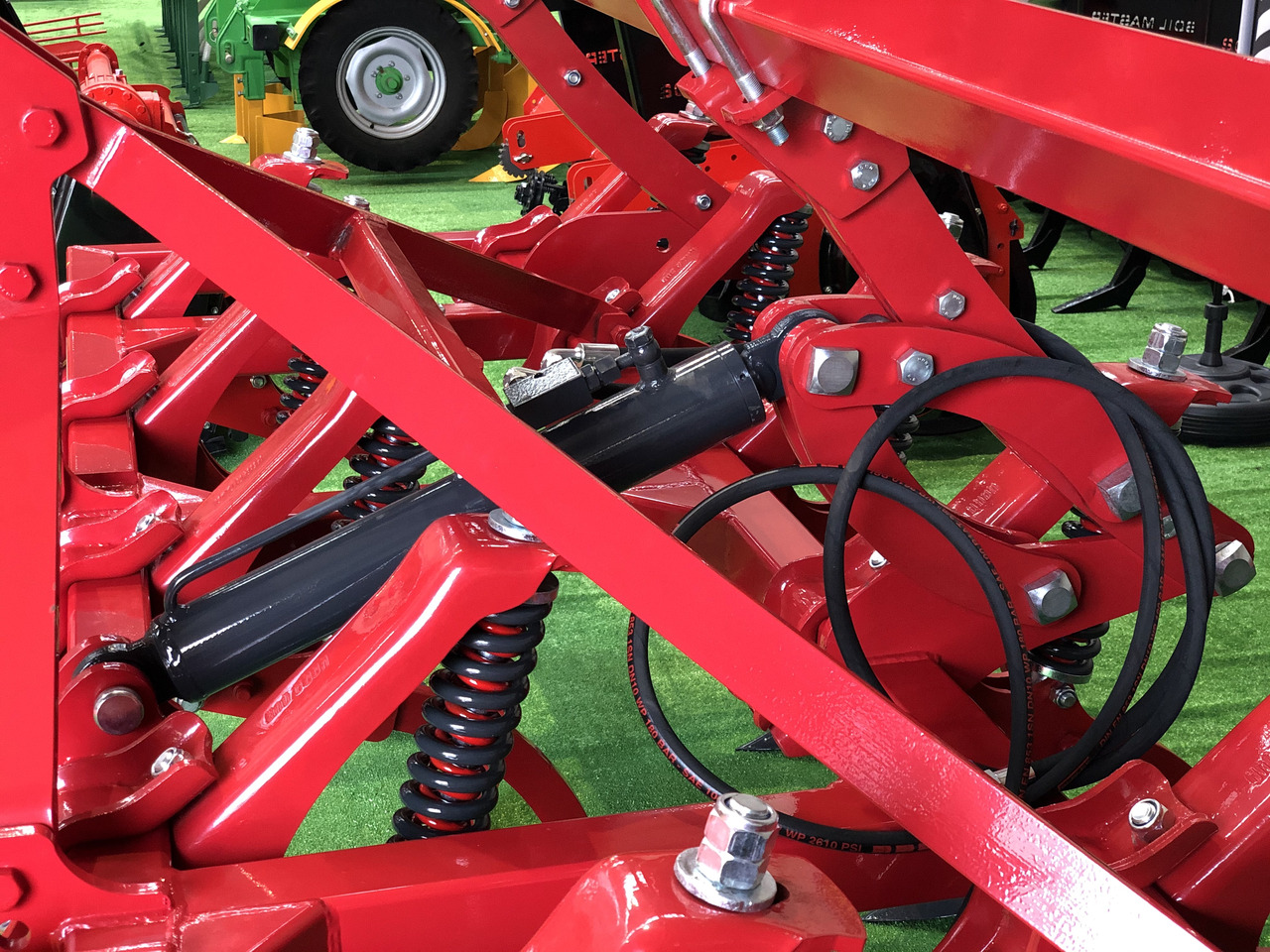 SOIL MASTER _BEST SERIES SPRING LOADED CULTIVATOR - Cultivator: picture 4 SOIL MASTER _BEST SERIES SPRING LOADED CULTIVATOR - Cultivator: picture 4